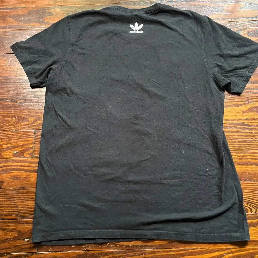 Adidas L Streetwear Graphic T Shirt Black Regular